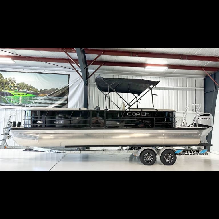 2023 - Coach - RFC 263 - boat - SouthTown Watersports - Lake Norman, NC - featured image